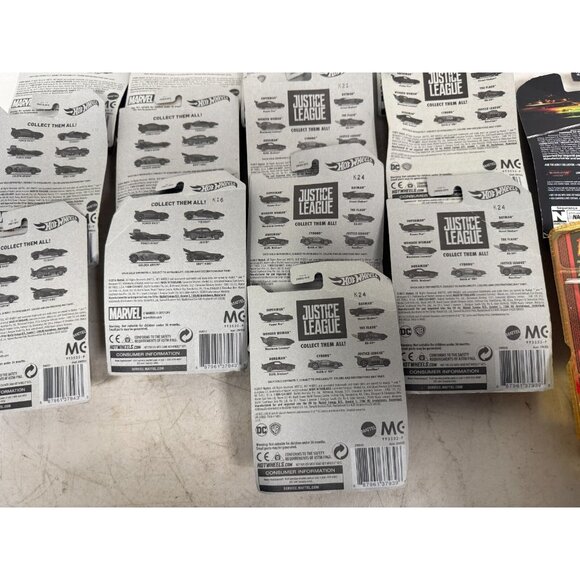 Lot of 15 Captain America + Justice League Hot Wheels Complete Set 15 Cars - Picture 9 of 9